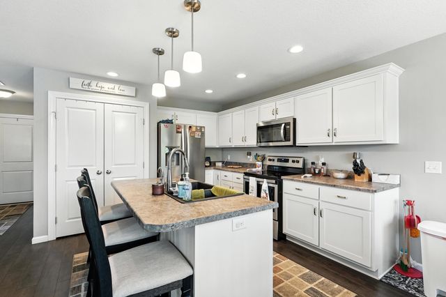 687 Sully Court, Angola, IN 46703