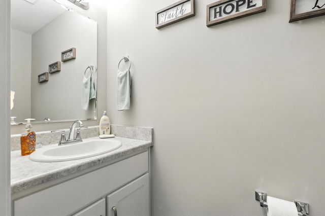 687 Sully Court, Angola, IN 46703