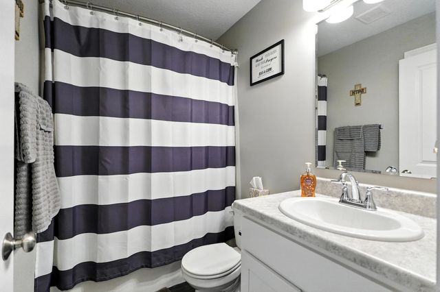 687 Sully Court, Angola, IN 46703