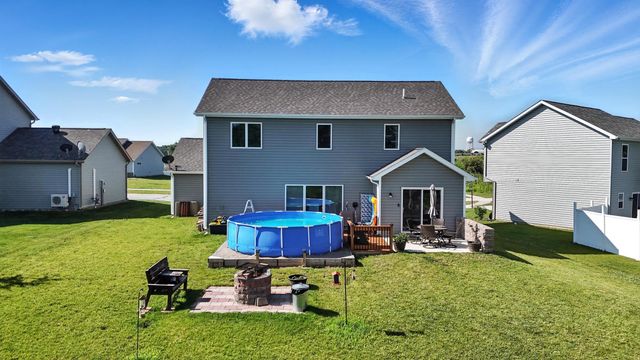 687 Sully Court, Angola, IN 46703