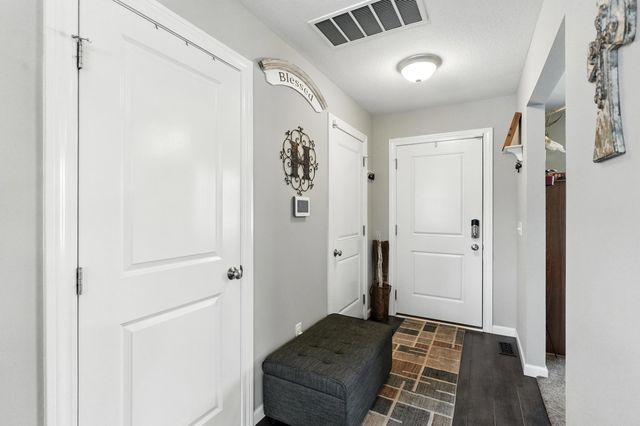 687 Sully Court, Angola, IN 46703