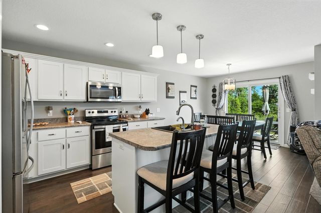 687 Sully Court, Angola, IN 46703