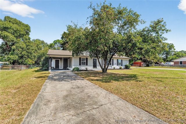 5937 Spinner Road, Hope Mills, NC 28348