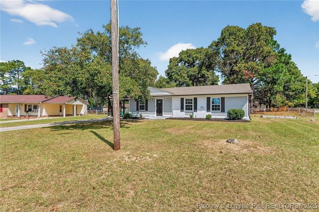 5937 Spinner Road, Hope Mills, NC 28348