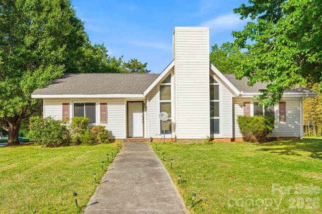 2530 Dion Avenue, Charlotte, NC 28212