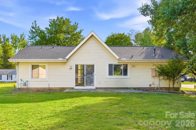 2530 Dion Avenue, Charlotte, NC 28212