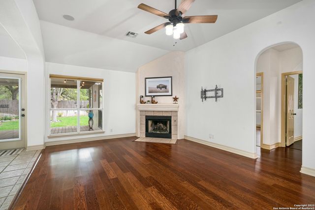 18914 SURREYWOOD, San Antonio, TX 78258