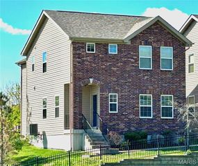 9761 Wilderness Battle Circle, St Louis, MO 63123