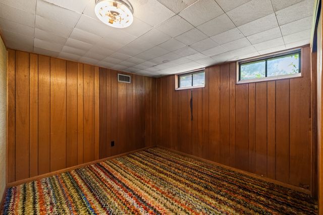 1655 NW 78th Street, Clive, IA 50325
