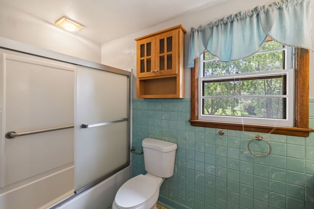 1655 NW 78th Street, Clive, IA 50325