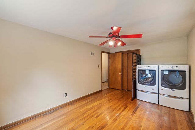 1655 NW 78th Street, Clive, IA 50325
