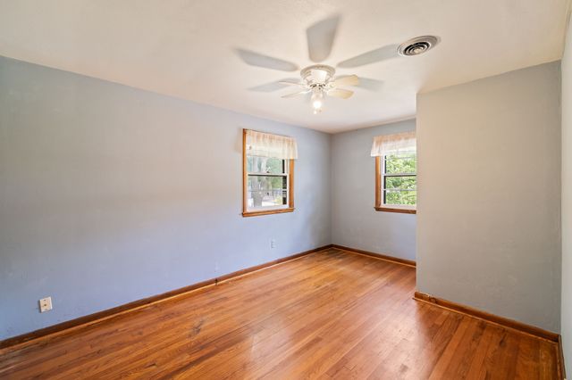 1655 NW 78th Street, Clive, IA 50325
