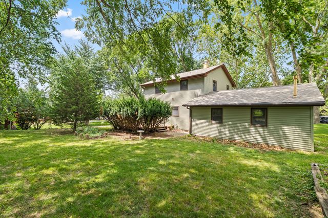 1655 NW 78th Street, Clive, IA 50325