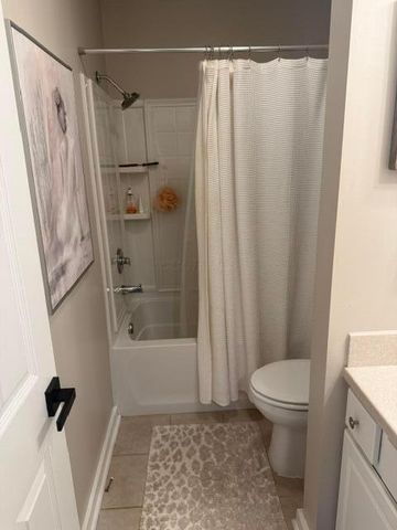 359 Saint Andrews Drive, Dublin, OH 43017