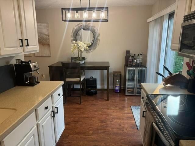 359 Saint Andrews Drive, Dublin, OH 43017