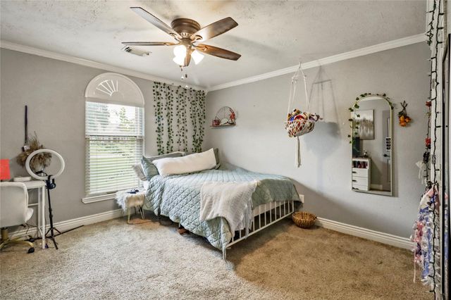 225 Turning Bayou Trail, Angleton, TX 77515