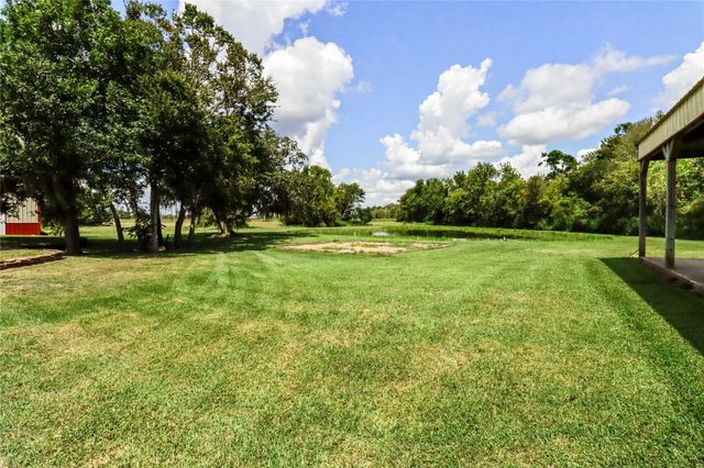 225 Turning Bayou Trail, Angleton, TX 77515