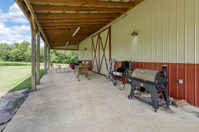 225 Turning Bayou Trail, Angleton, TX 77515