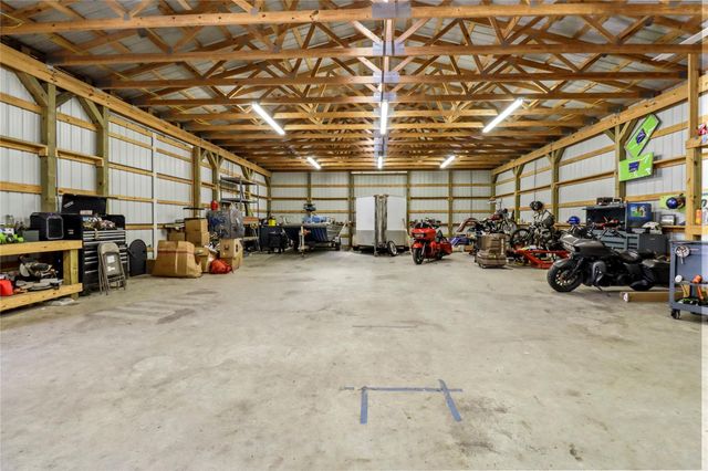 225 Turning Bayou Trail, Angleton, TX 77515