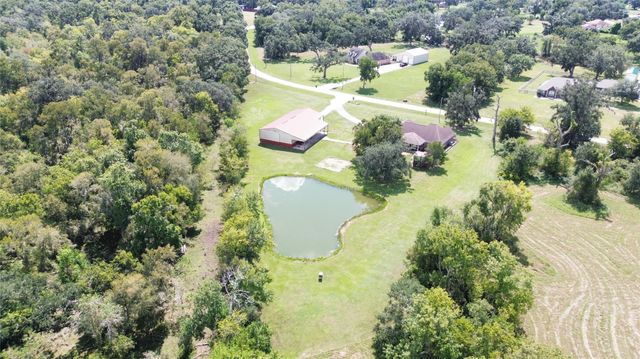 225 Turning Bayou Trail, Angleton, TX 77515
