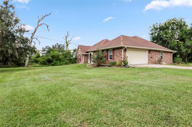 225 Turning Bayou Trail, Angleton, TX 77515