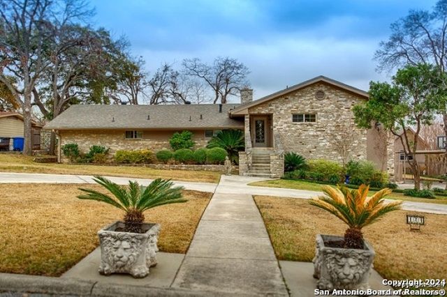 124 HARRIET DR., San Antonio, TX 78216