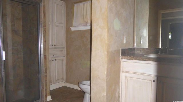 124 HARRIET DR., San Antonio, TX 78216
