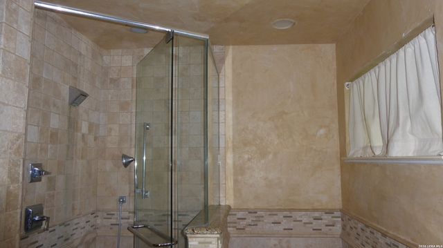 124 HARRIET DR., San Antonio, TX 78216