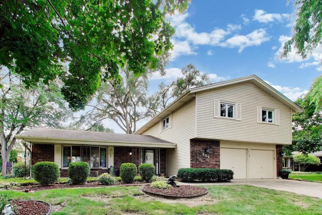 252 Millford Lane, Bloomingdale, IL 60108
