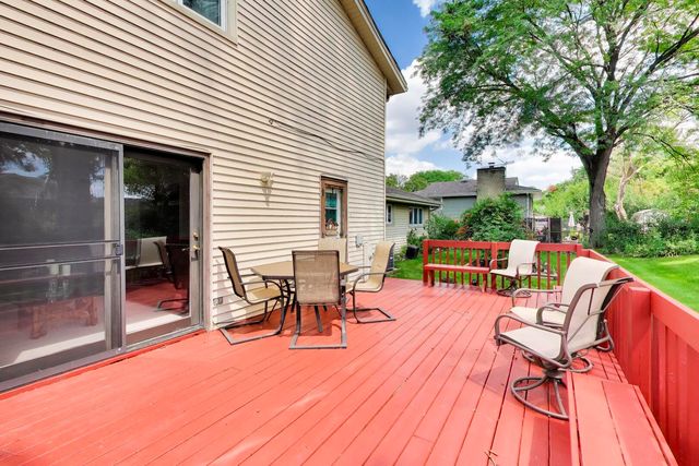 252 Millford Lane, Bloomingdale, IL 60108