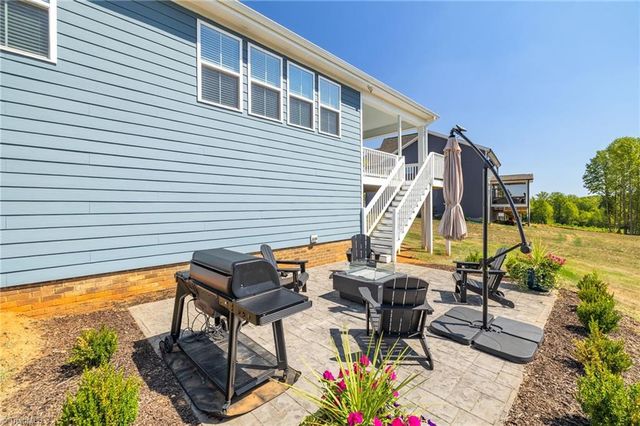 7789 Chadding Drive, Oak Ridge, NC 27310