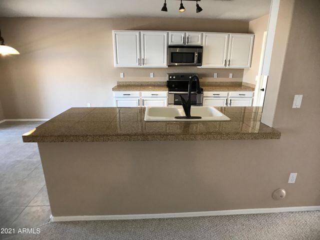 1346 S Palomino Creek Drive, Gilbert, AZ 85296