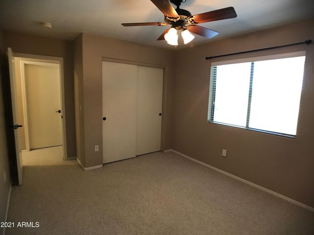 1346 S Palomino Creek Drive, Gilbert, AZ 85296