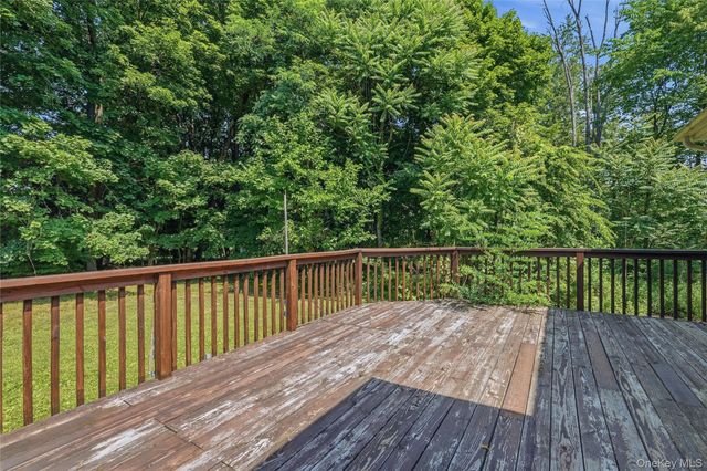 57 King Drive, Poughkeepsie, NY 12603