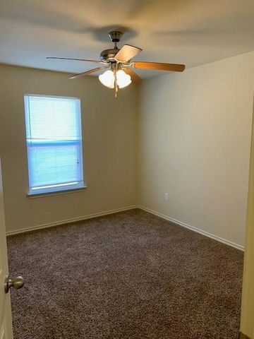 714 Parkplace Ridge, Princeton, TX 75407
