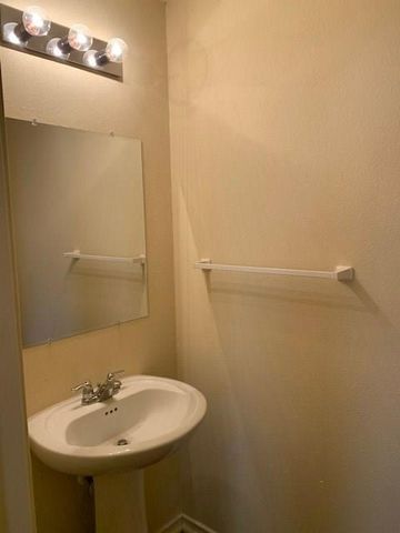 714 Parkplace Ridge, Princeton, TX 75407