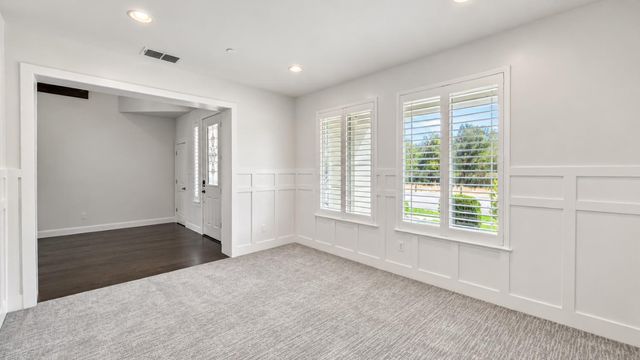 2326 Angus Rd, Roseville, CA 95747