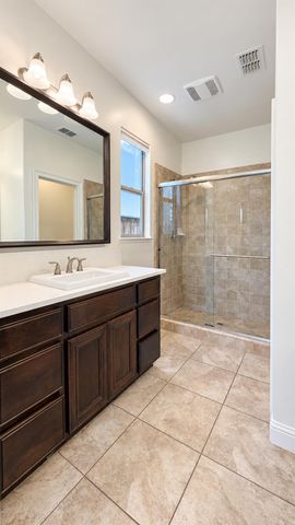 2326 Angus Rd, Roseville, CA 95747