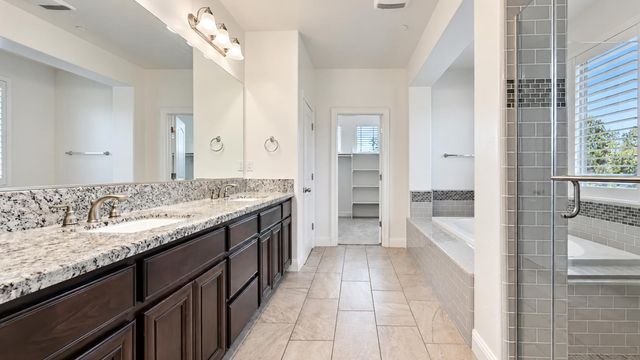 2326 Angus Rd, Roseville, CA 95747