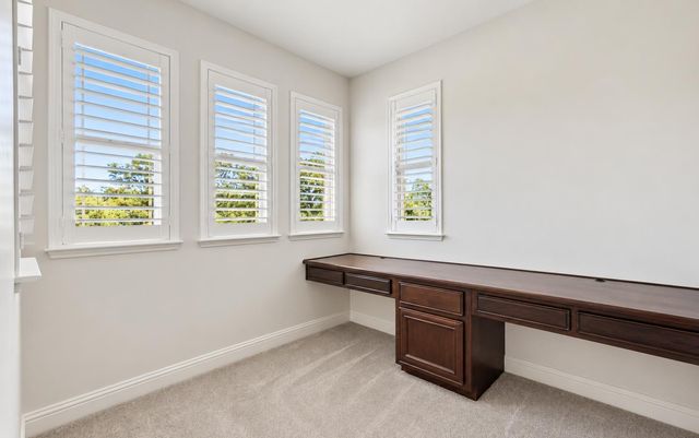 2326 Angus Rd, Roseville, CA 95747
