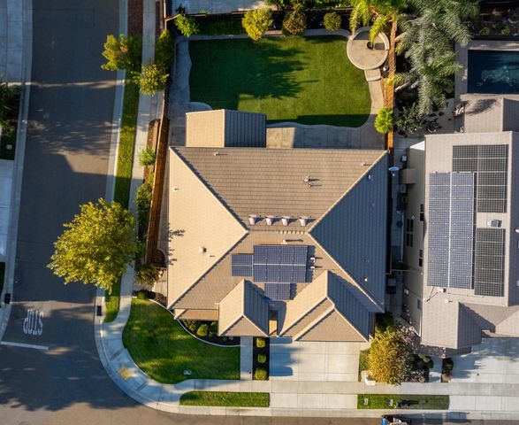 2326 Angus Rd, Roseville, CA 95747