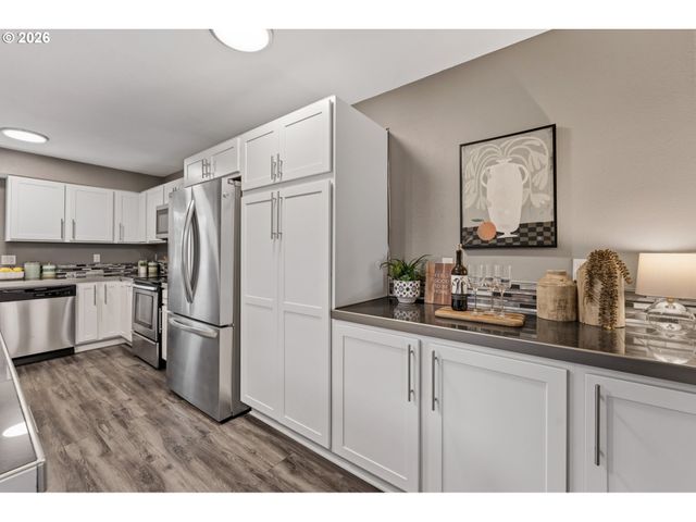 14825 Sw 106TH Ave, Portland, OR 97224