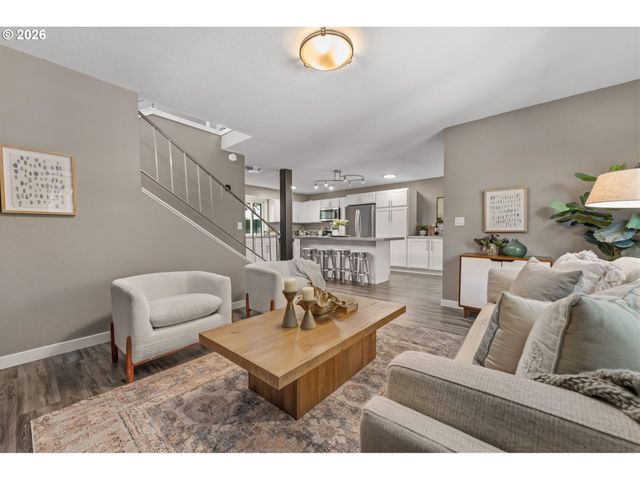 14825 Sw 106TH Ave, Portland, OR 97224