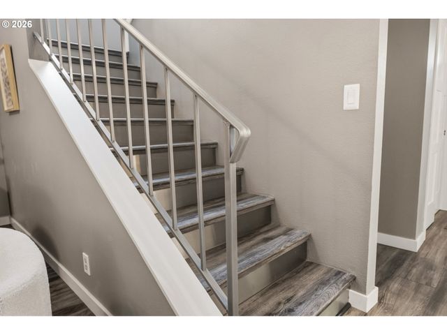 14825 Sw 106TH Ave, Portland, OR 97224