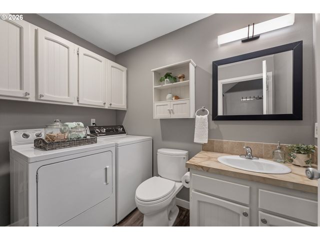 14825 Sw 106TH Ave, Portland, OR 97224