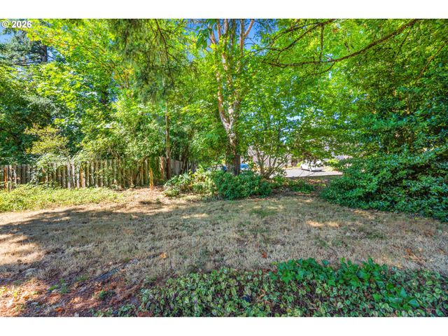14825 Sw 106TH Ave, Portland, OR 97224
