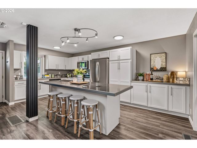 14825 Sw 106TH Ave, Portland, OR 97224