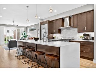 328 S Humboldt St, Denver, CO 80209