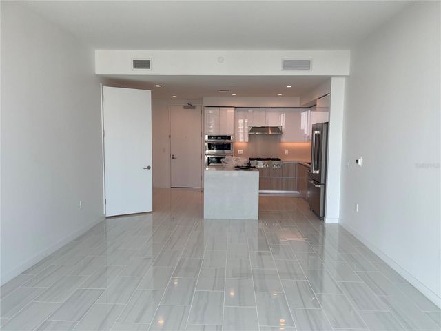 400 CENTRAL AVE 1804, St Petersburg, FL 33701