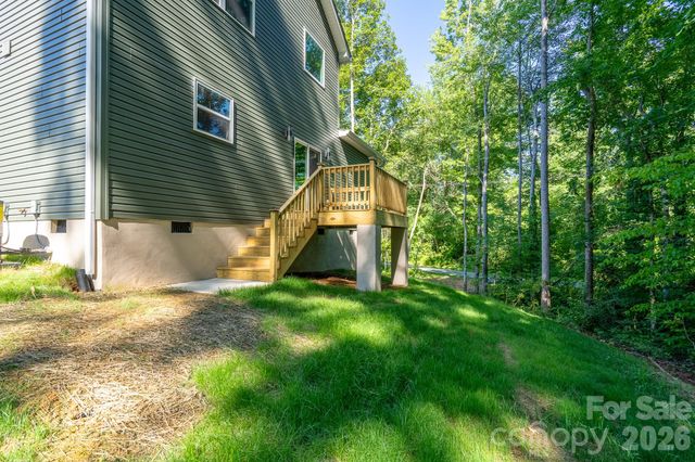 610 Queens Drive, Dallas, NC 28034